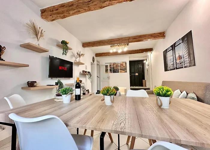 Trilocale In Centro Unesco Apartment *