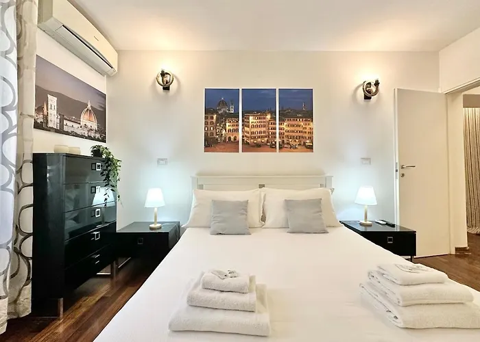 Trilocale In Centro Unesco Apartment *